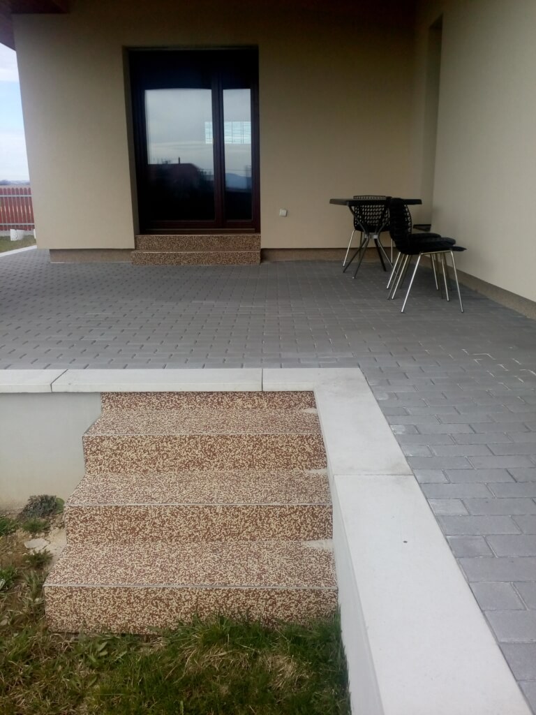 Stavební firma - rekonstrukce bydlení - Frýdek - Místek