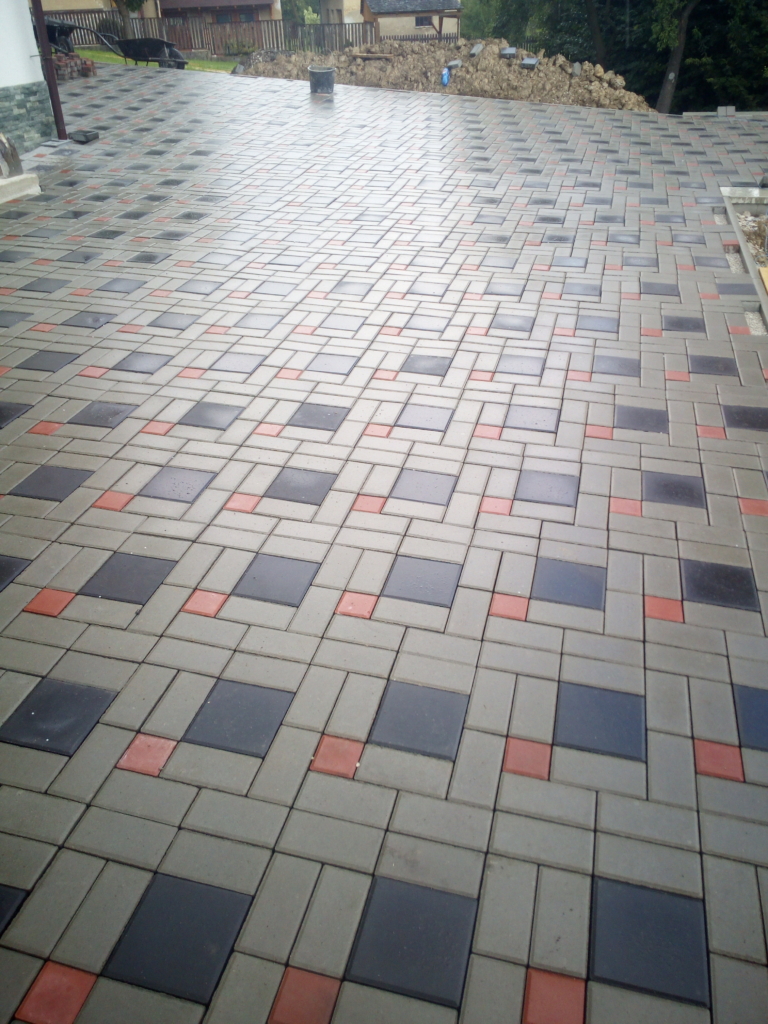 Stavební firma - rekonstrukce bydlení - Frýdek - Místek